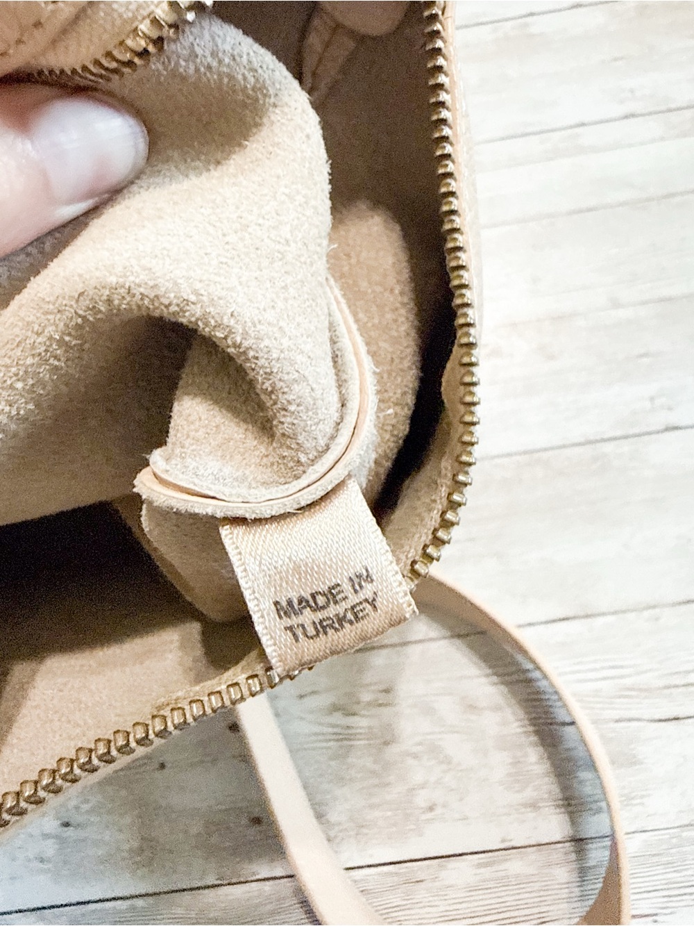 Cuyana Curved Crossbody Pouch Bag in Stone - Picture 10 of 11